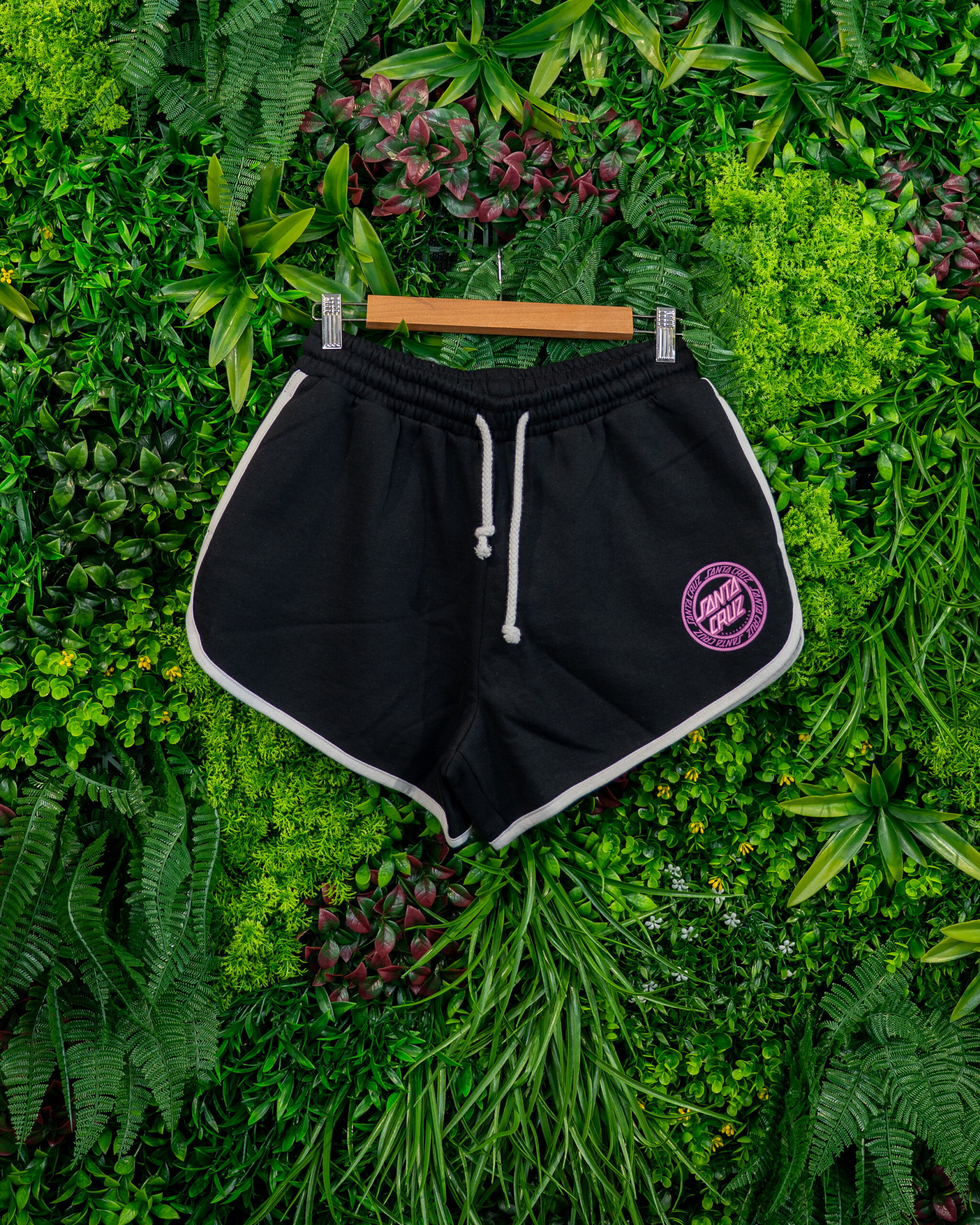 CHECK OUTLINE RINGED DOT SHORT