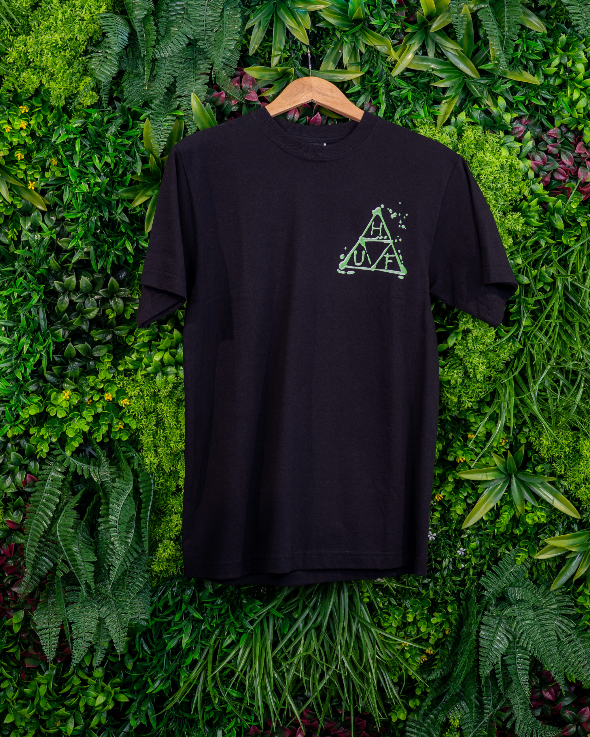 HUF WET & WILD S/S TEE BLACK