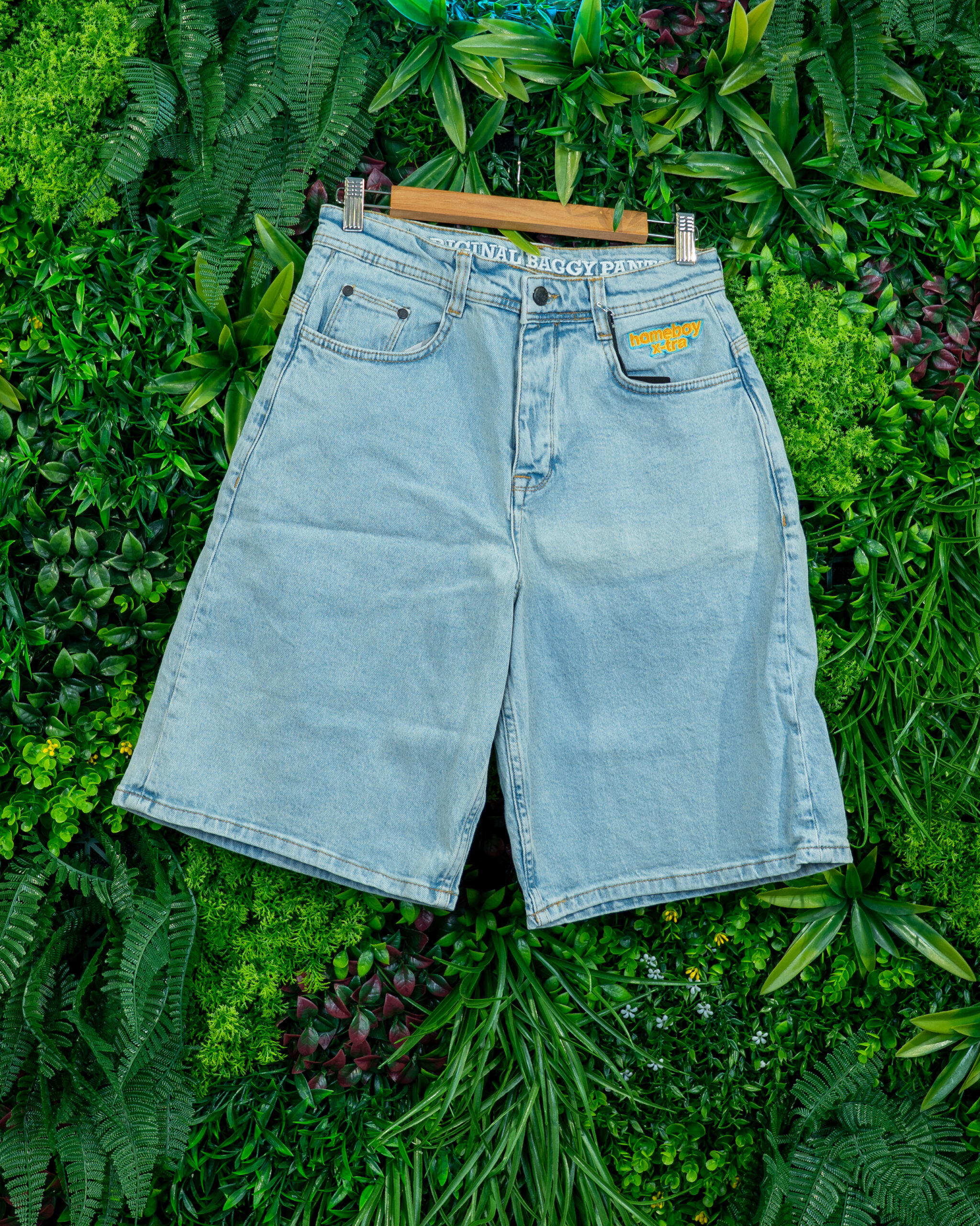SHORT EN JEAN HOMEBOY MOON