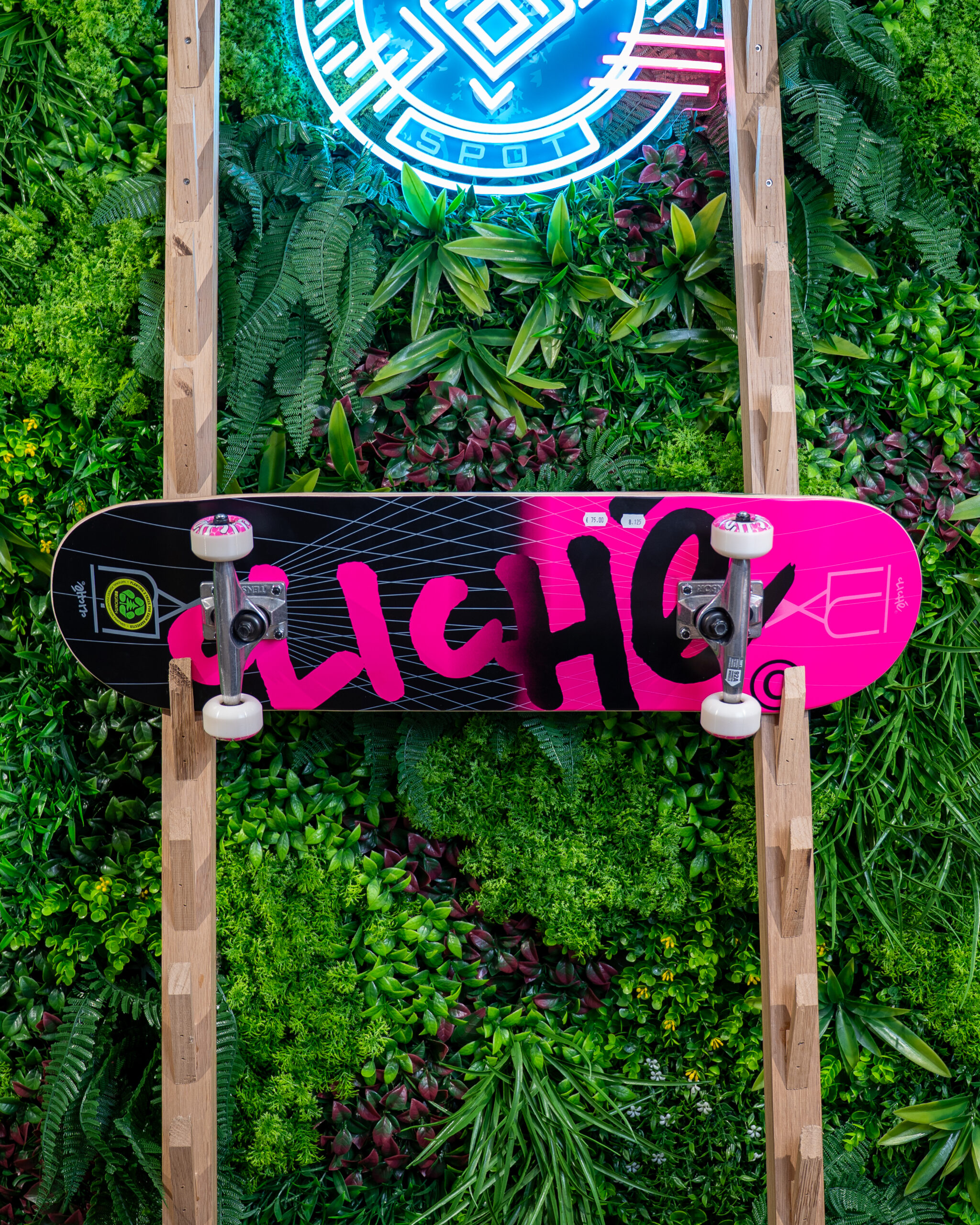 CLICHE COMPLETE 8.125 X 31.7 LUX HANDWRITTEN PINK