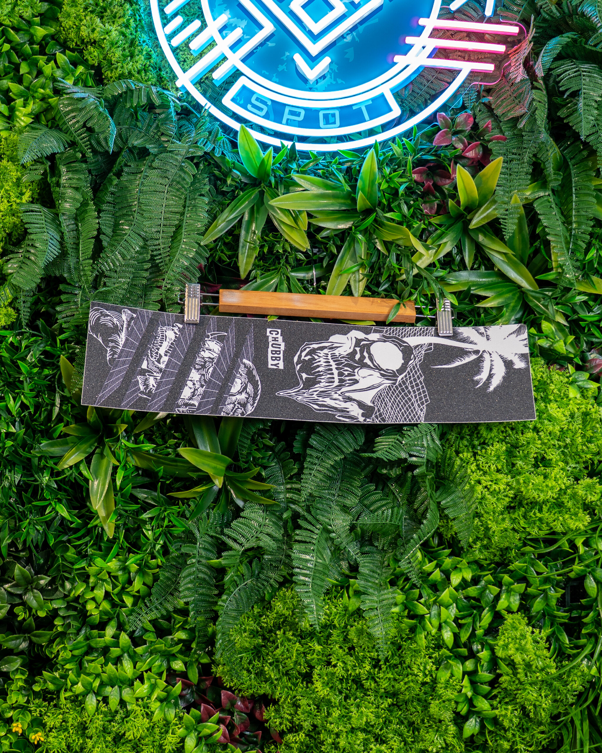 CHUBBY GRIPTAPE TROPICAL SKULL