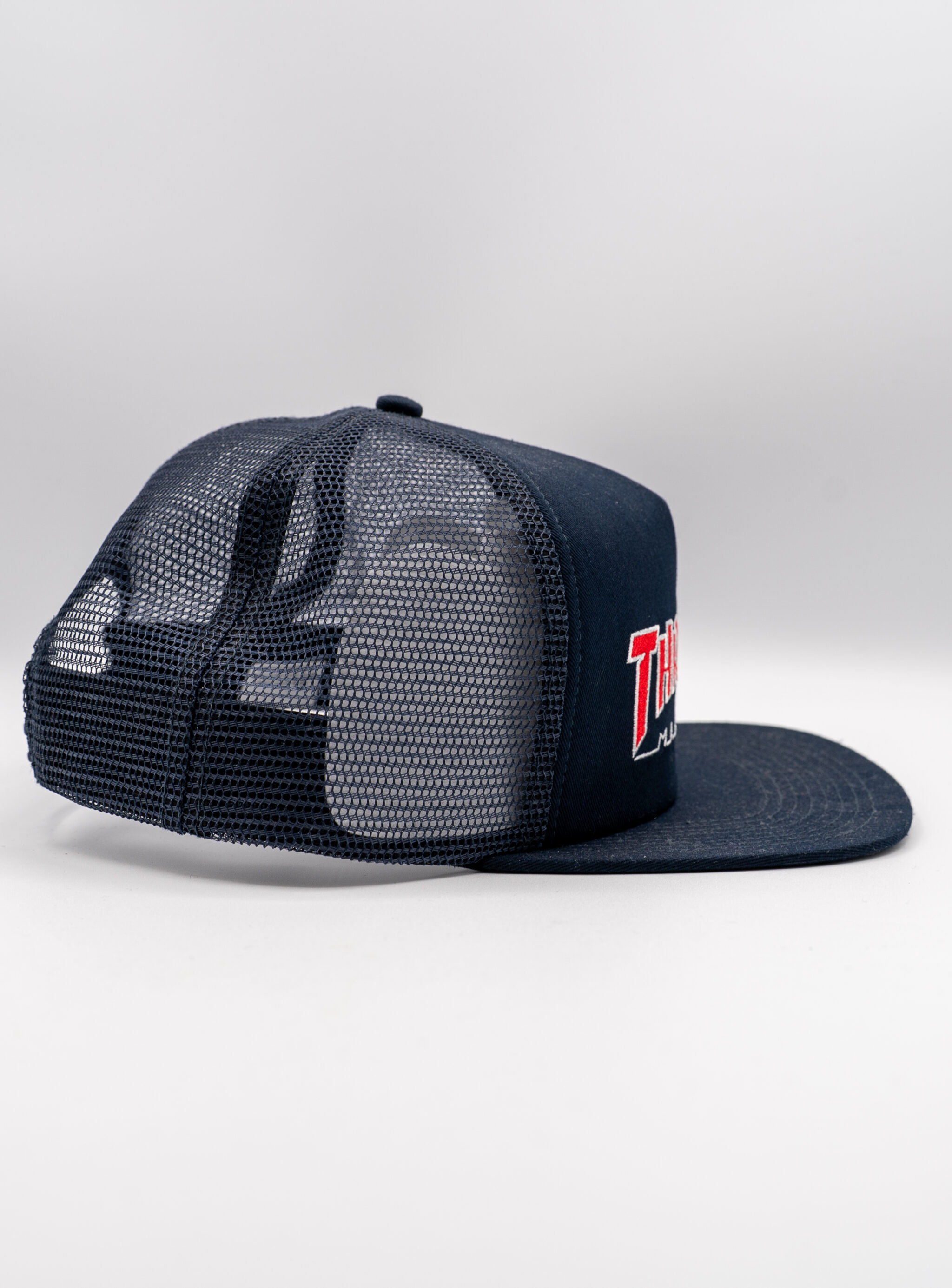 CASQUETTE EMBROIDERED OUTLINE MESH THRASHER