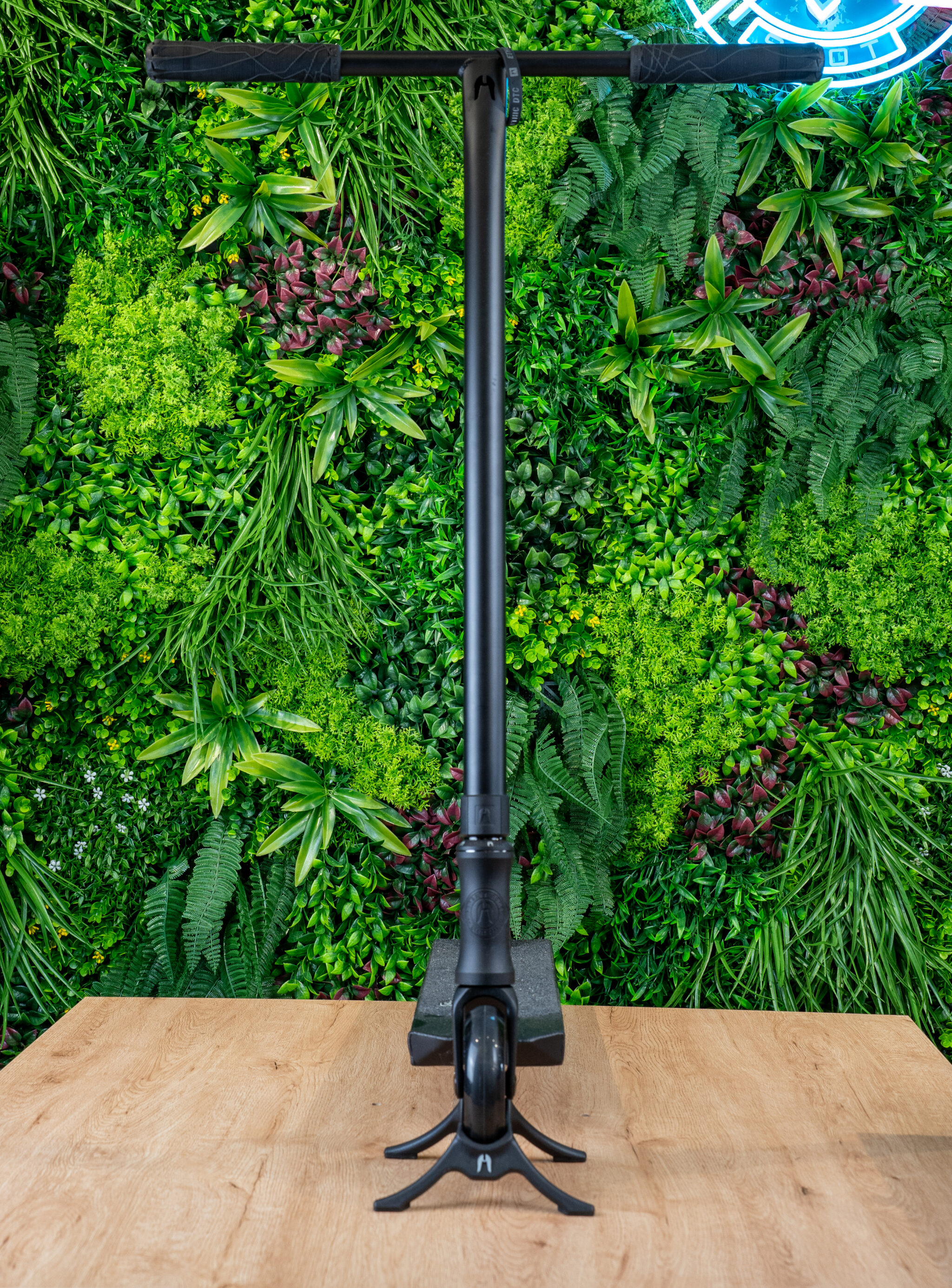 Trottinette Ethic DTC Pandora Noir