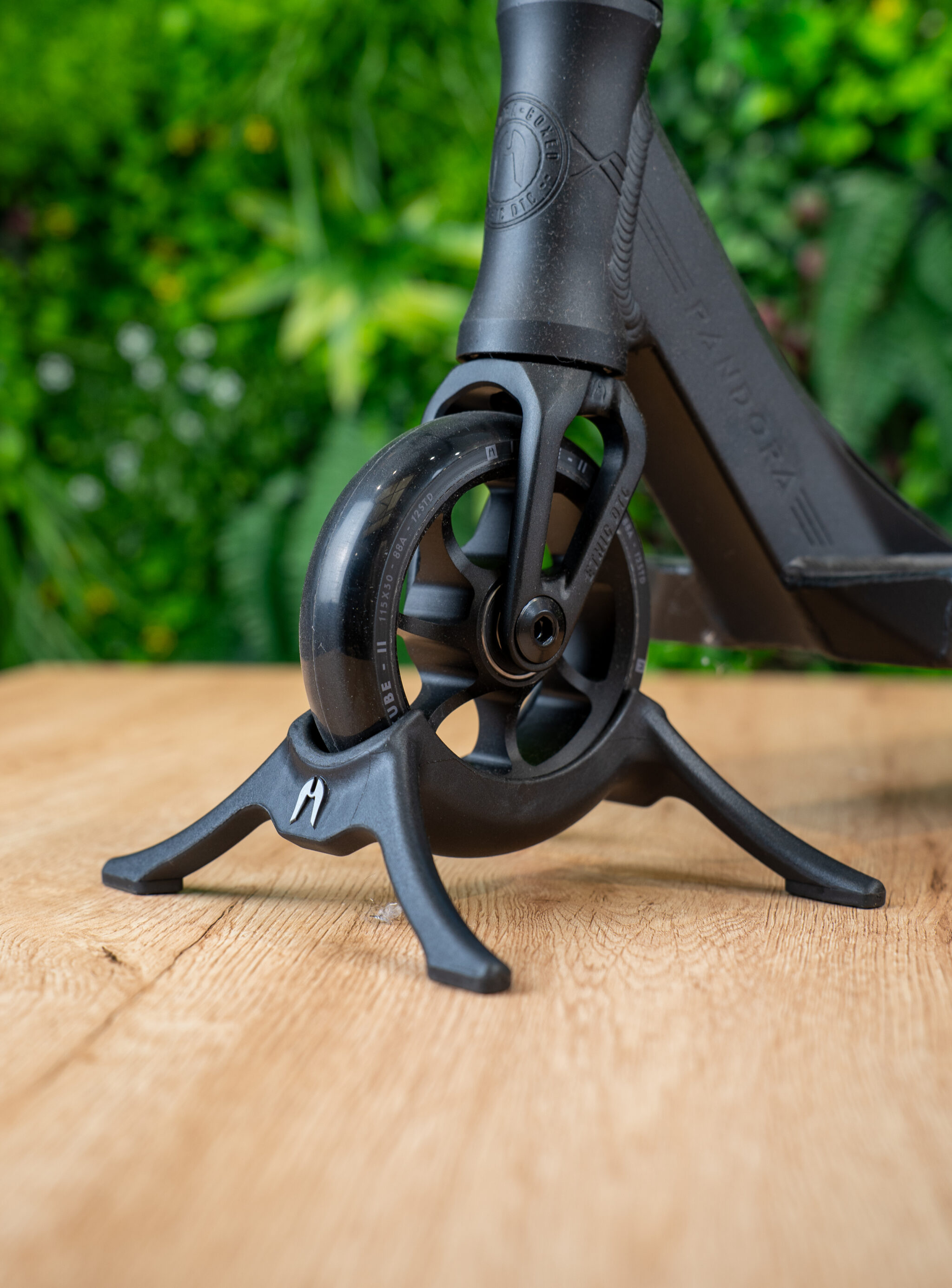 Trottinette Ethic DTC Pandora Noir